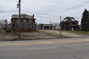These three buildings on South Irvine Avenue/Route 62 are set to be demolished to make way for a Fast Break gas station.