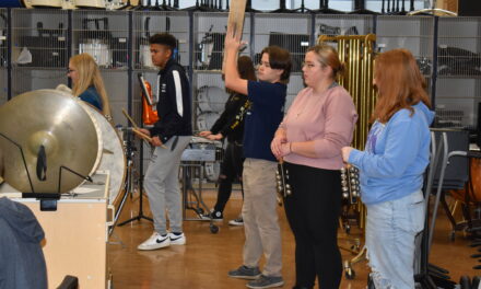 Student musicians prep for holiday concert